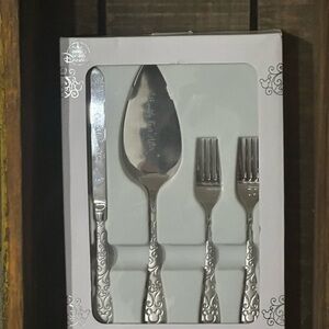 Rare Disney wedding server set romantic nostalgia fairytale